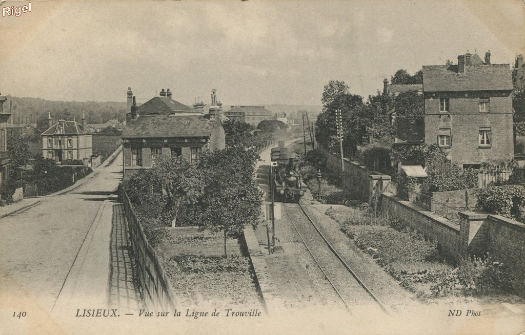 14-Lisieux - Vue sur la Ligne de Trouville.jpg
