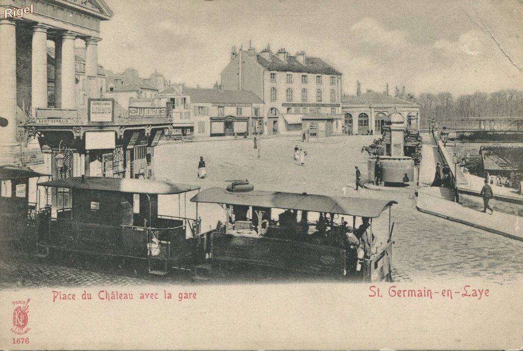 78-St-Germain-en-Laye - Place du Chateau avec la gare - KF 1676.jpg