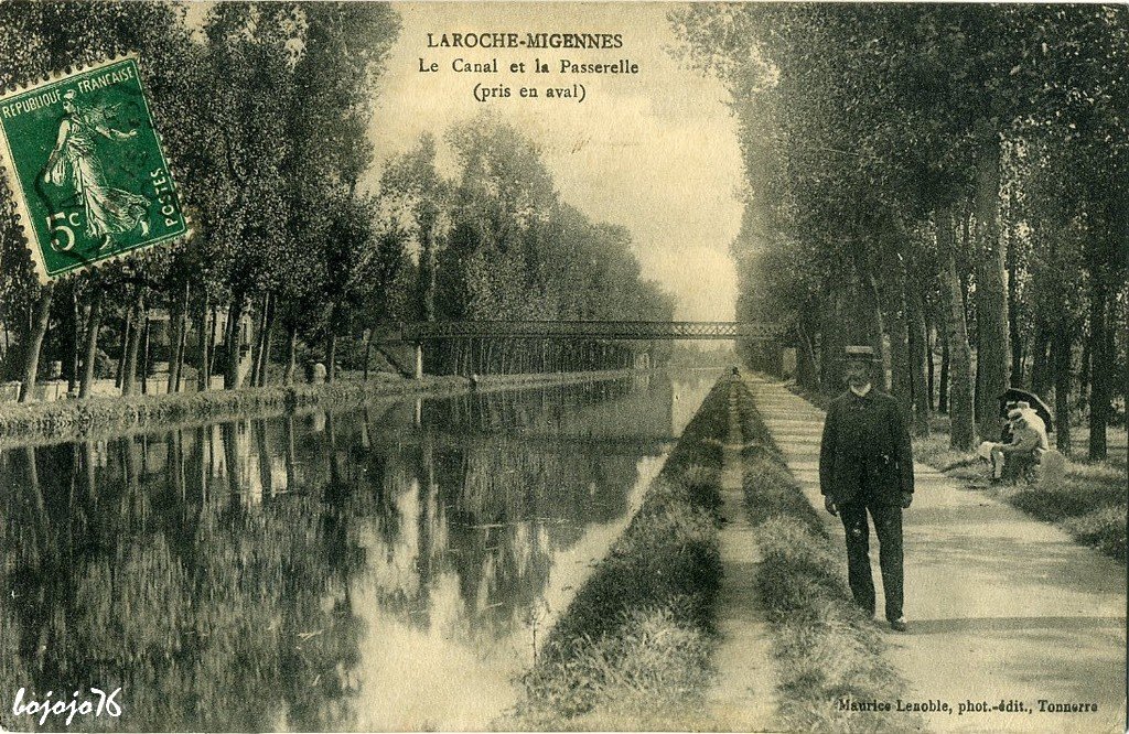 89-Laroche-Migennes-Le Canal.jpg