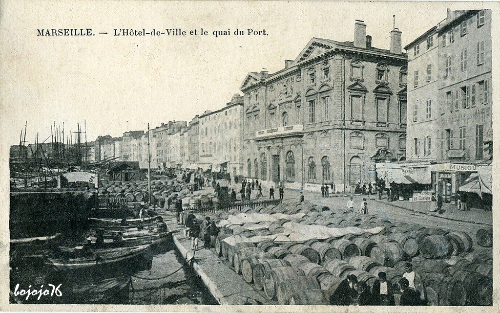 13-Marseille-Hotel de Ville.jpg