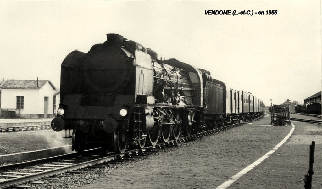 Loco SNCF-Vendôme en 1955 41  9-02-15.jpg