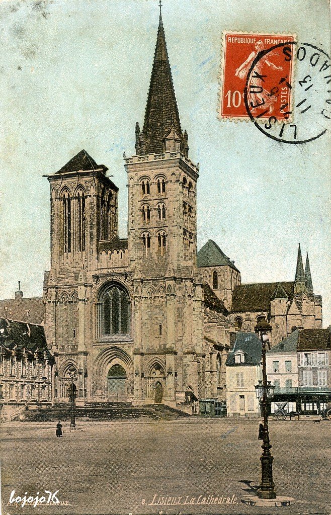 14-Lisieux-La Cathédrale.jpg