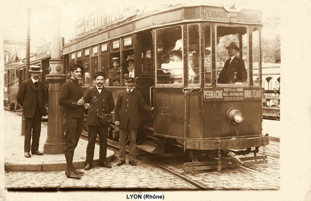 Lyon tramway 69 29-4-16.jpg