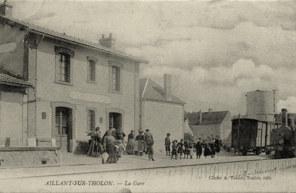 Aillant-sur-Tholon  89.jpg