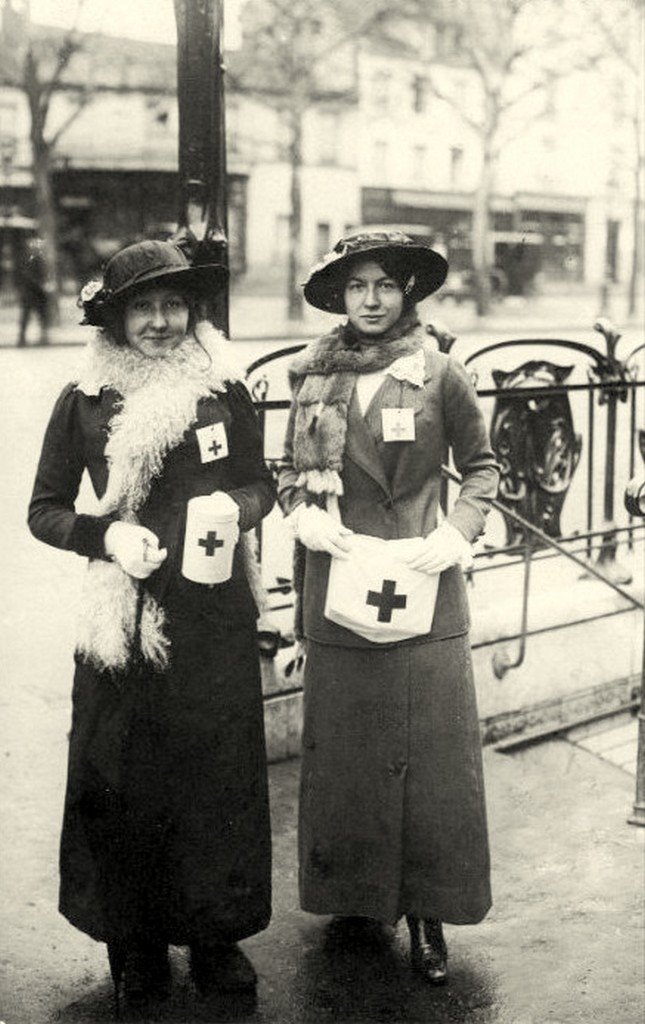 La Croix Rouge Métro  14-12-14.jpg