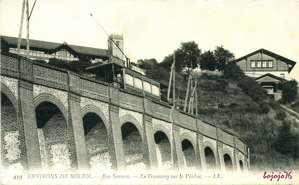 76-Bonsecours-Funiculaire et Tramway 1.jpg