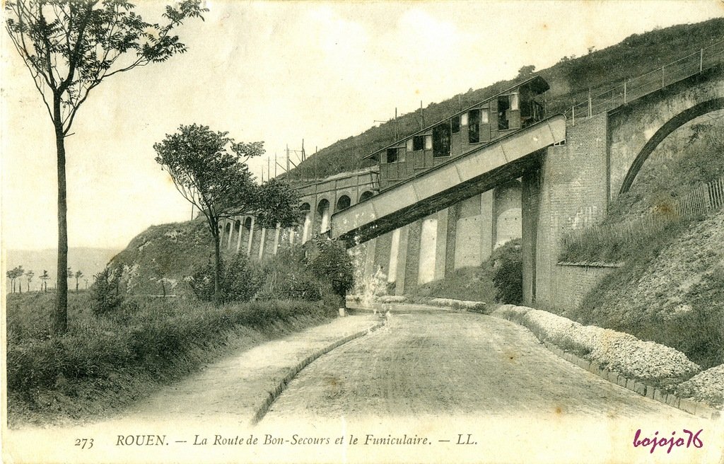 76-Rouen-La route de Bonsecours et le Funiculaire.jpg