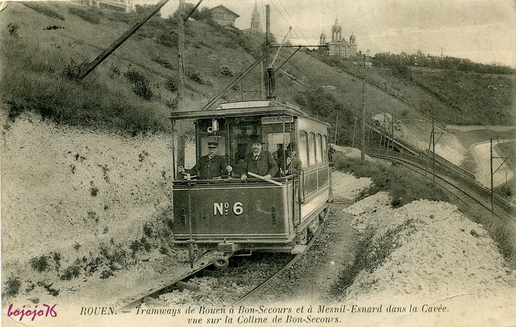 76-Bonsecours-Tram-Cavée.jpg