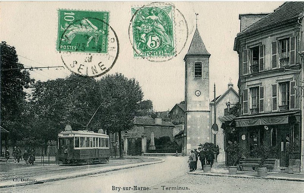 Bry-sur-Marne-tram 94.jpg