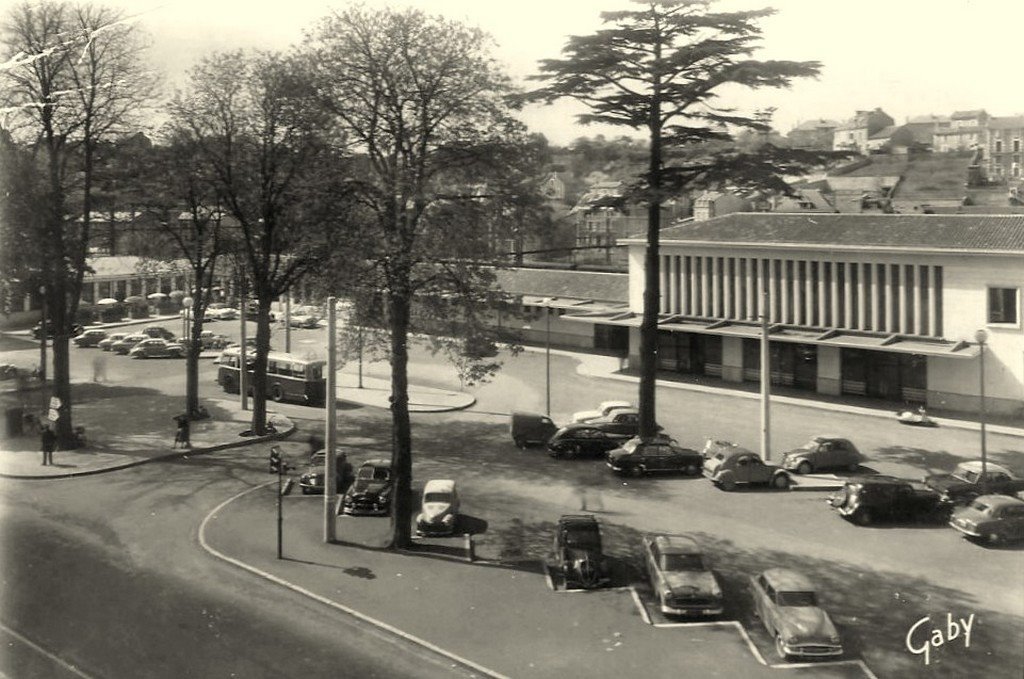 Poitiers en 1956 86  10-7-15.jpg