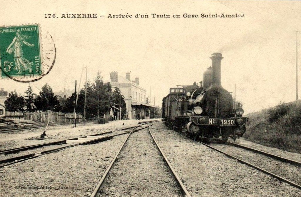 Auxerre-Saint-Amatre 89.jpg