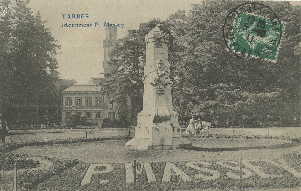 Z - Monument P.Massey.jpg
