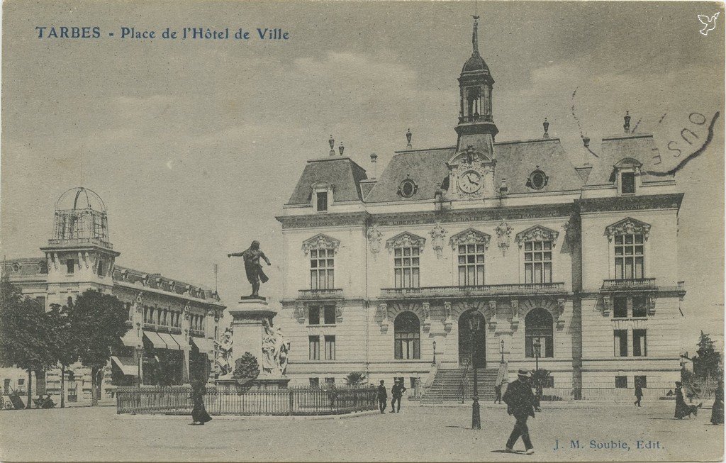 Z - Place de l'Hôtel de Ville.jpg