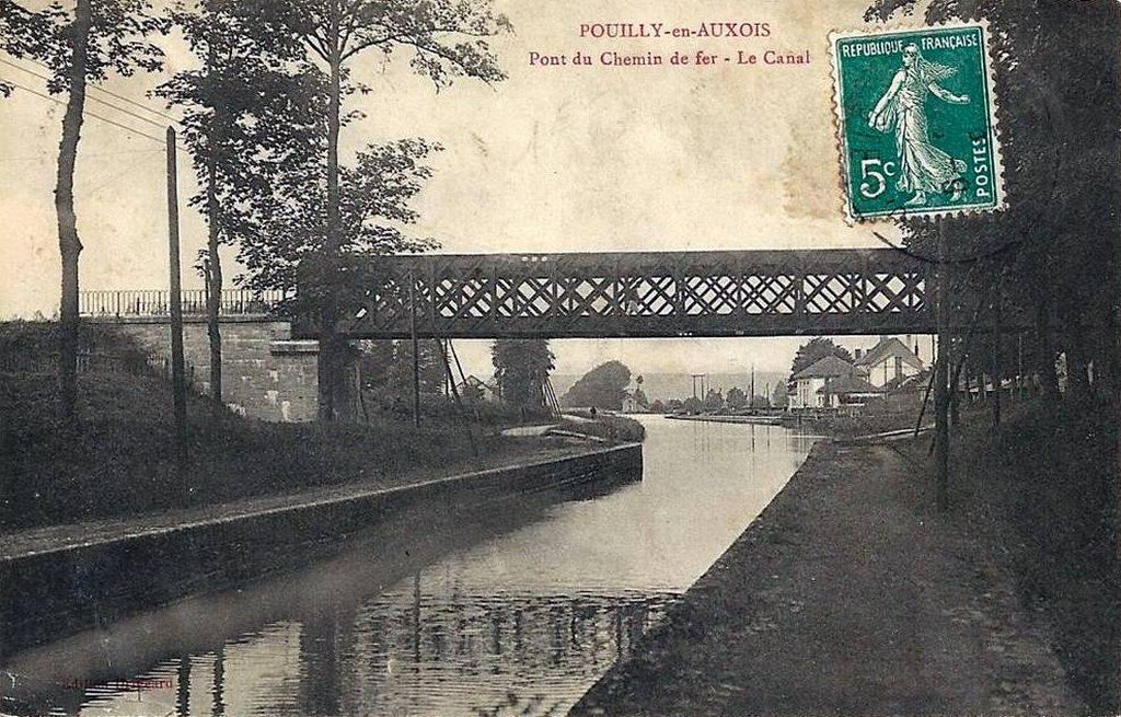 Pouilly-en-Auxois  21.jpg