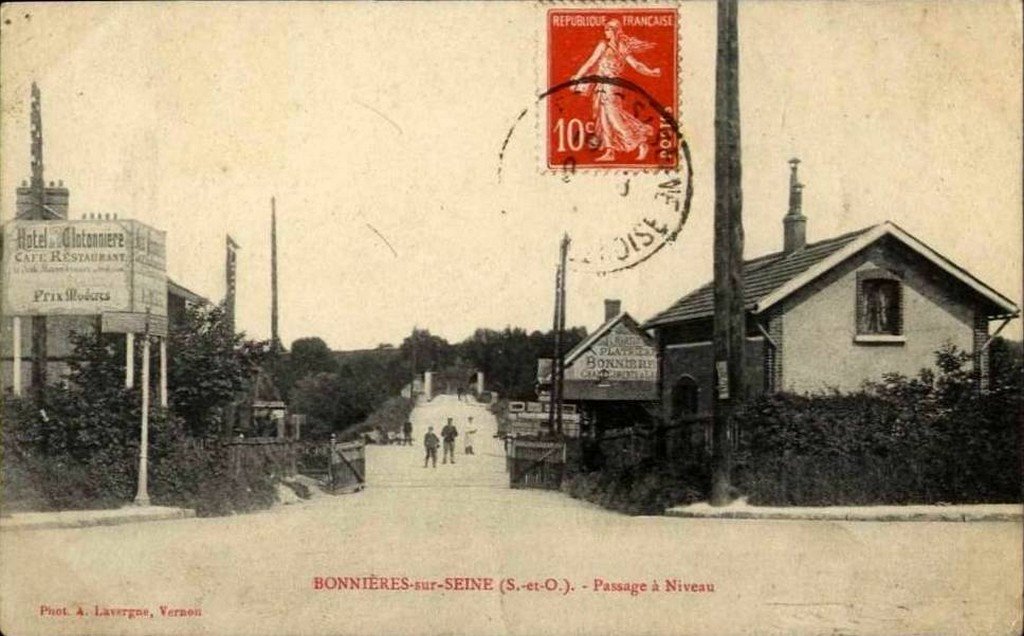Bonnières PN 78  17-7-15.jpg