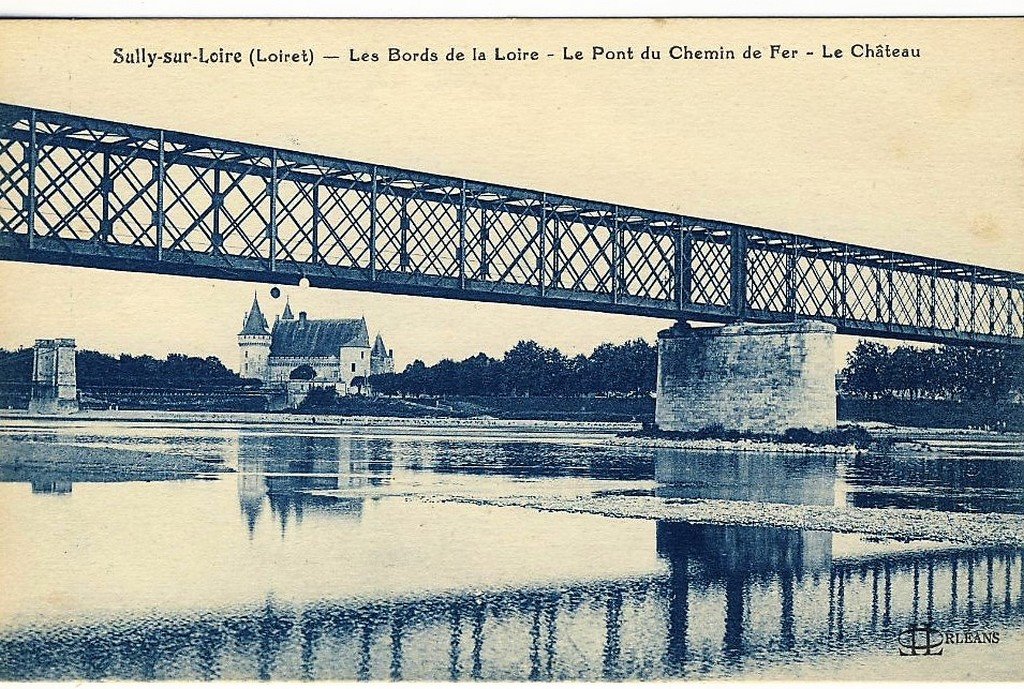 Sully-sur-Loire 45.jpg