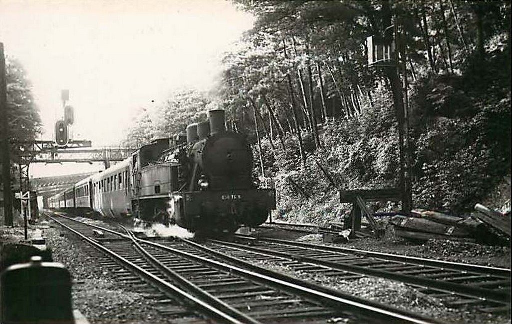 Loco SNCF Paris  Buttes-Chaumont en 1960 75.jpg