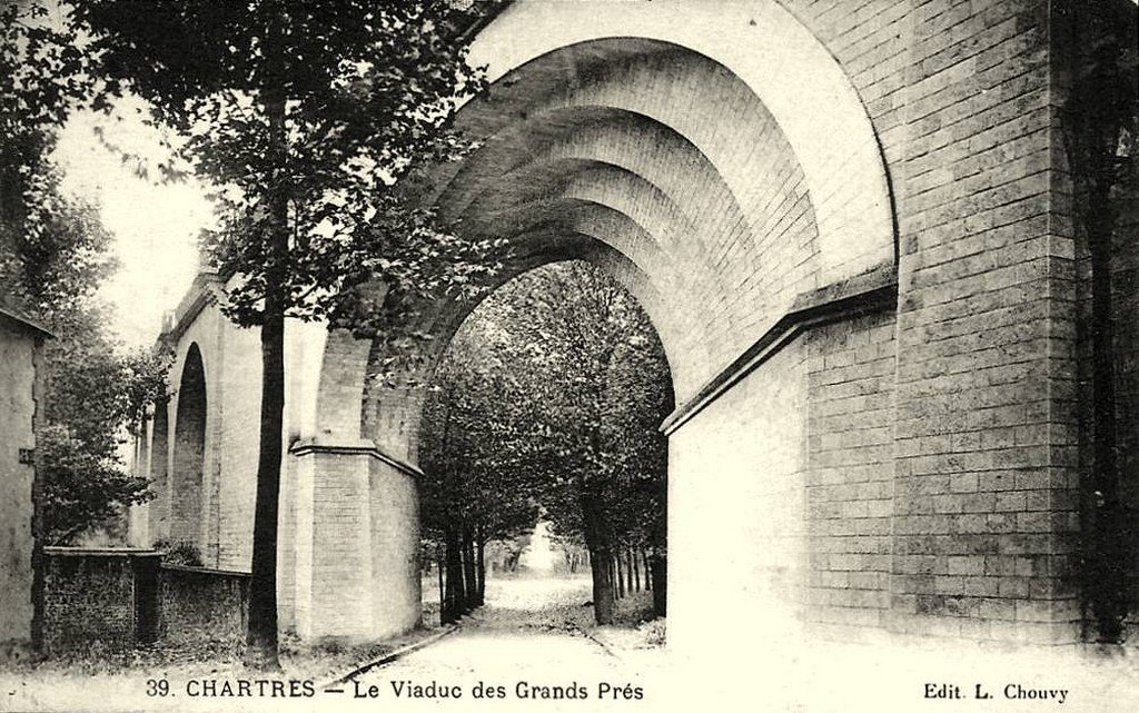 Chartres 28.jpg