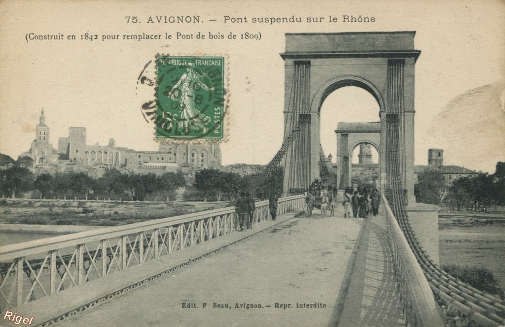 84-Avignon - Pont suspendu.jpg