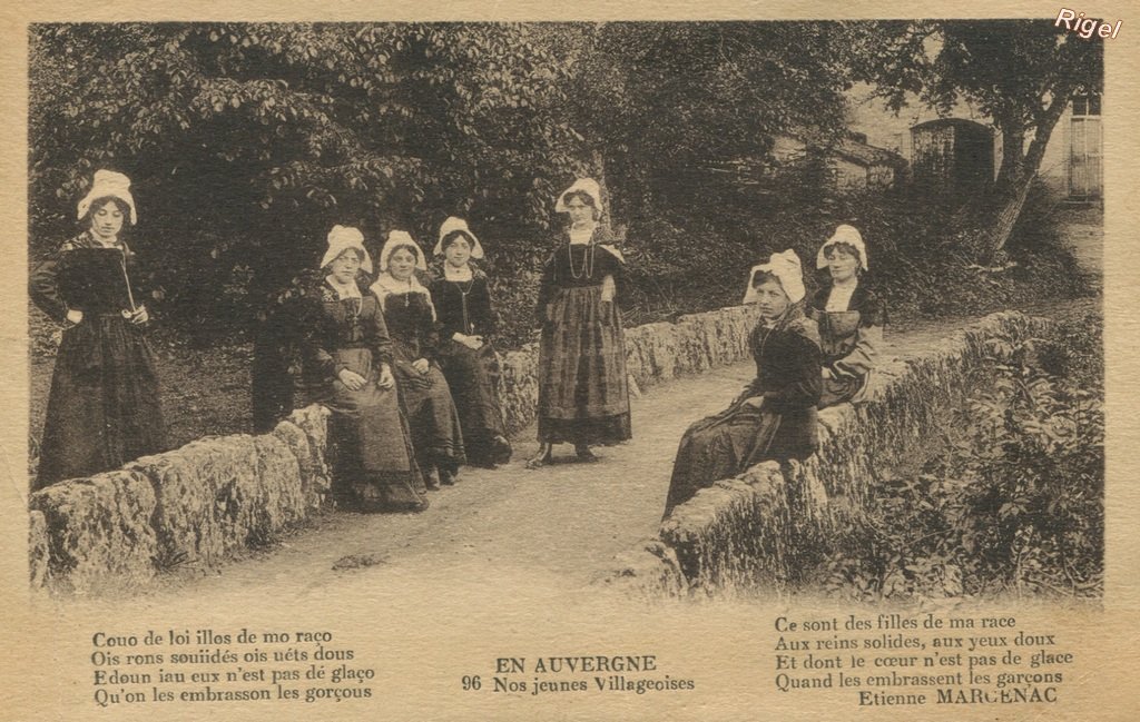 0-Auvergne - Editions Malroux-Laborie.jpg