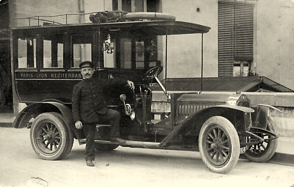 Loco PLM Voiture de correspondance P.L.M (1).jpg