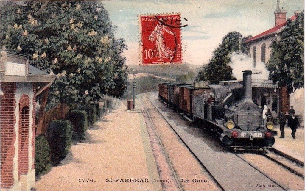 Saint-Fargeau 89.jpg