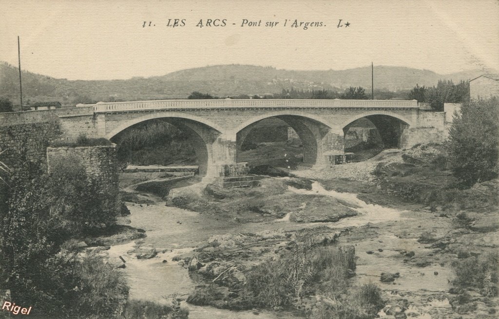 83-Les-Arcs - Pont sur l'Argens - 11 L'etoile.jpg