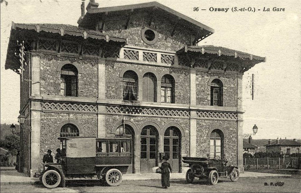 Orsay (96 aussi 89) 91.jpg