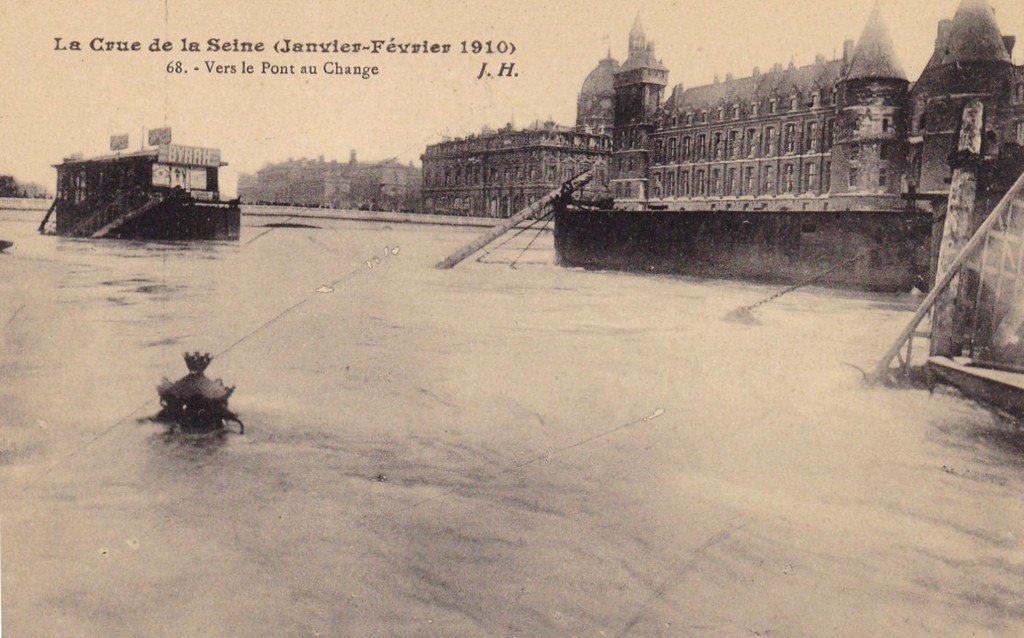 Z - 1910 - 68 - vers le pont au change.jpg