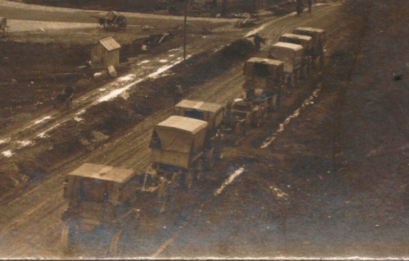 Vallee camions d.JPG