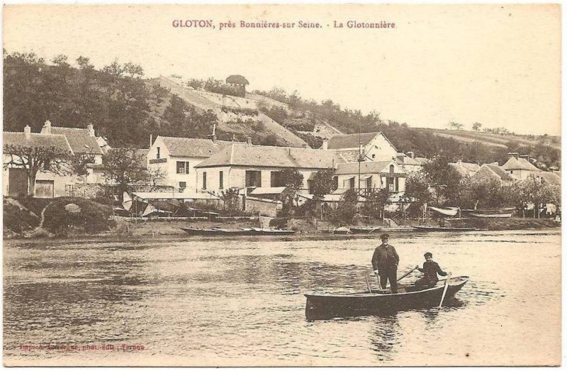 78 La Glottoniere b.jpg