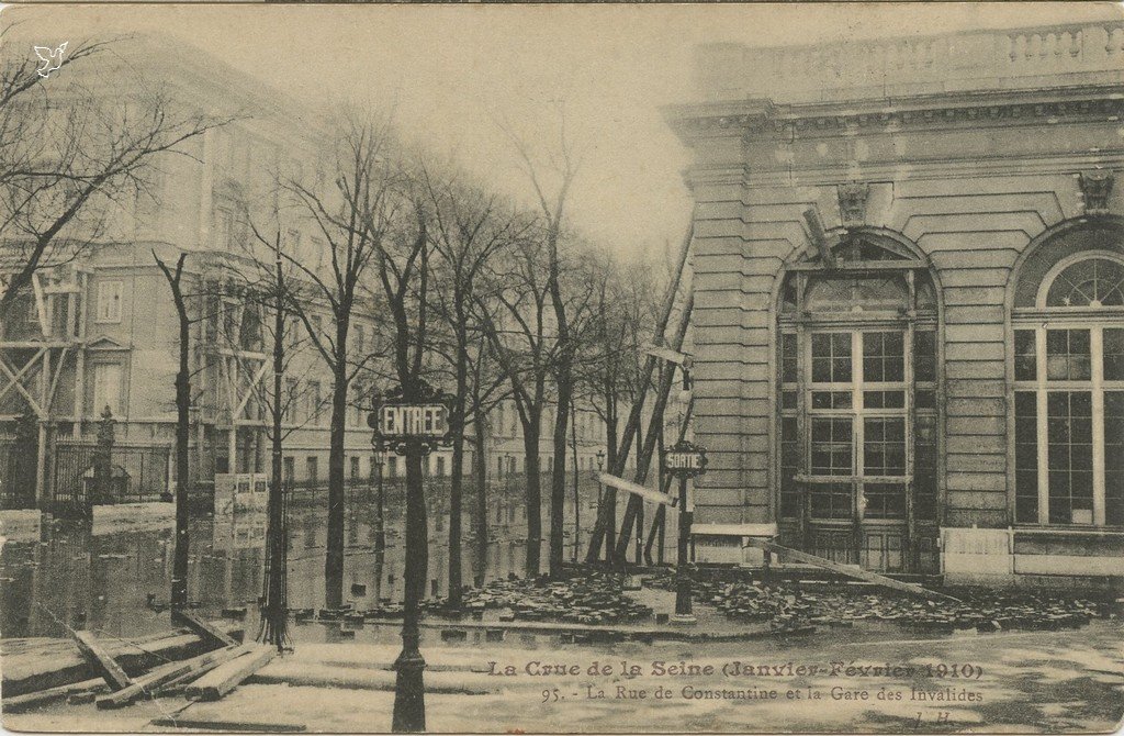 Z - 1910 - 95 - La rue de Constantine et la gare des Invalides.jpg