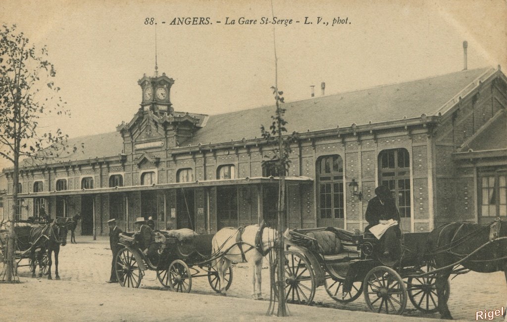 49-Angers - La Gare St-Serge - 88 LV Phot.jpg