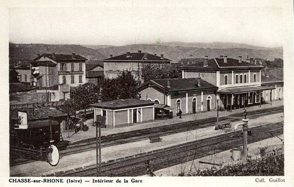 Chasse (Isère).jpg