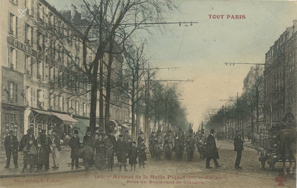 Z - 1201 - Avenue de la Motte-Piquet.jpg