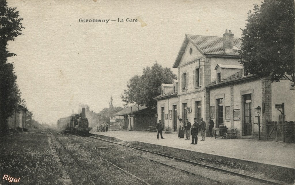 90-Giromany - La Gare.jpg