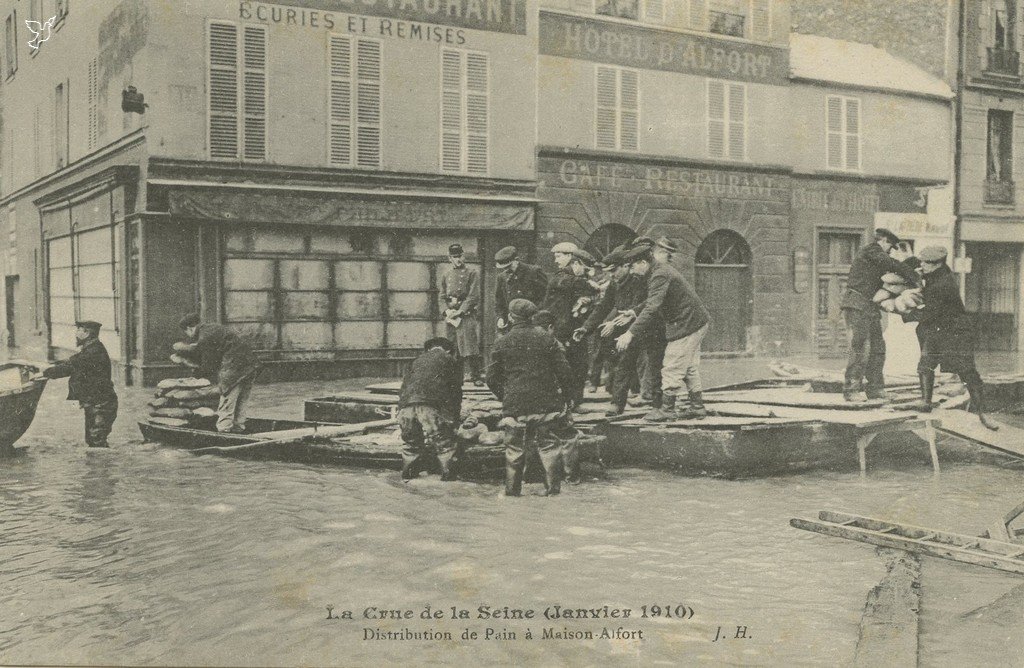 Z - 1910 - Maisons Alfort - Distribution de pain.jpg