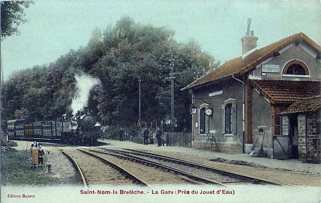 Saint-Nom-la-Bretèche_-_La_gare_(près_du_Jouet_d'Eau).jpg