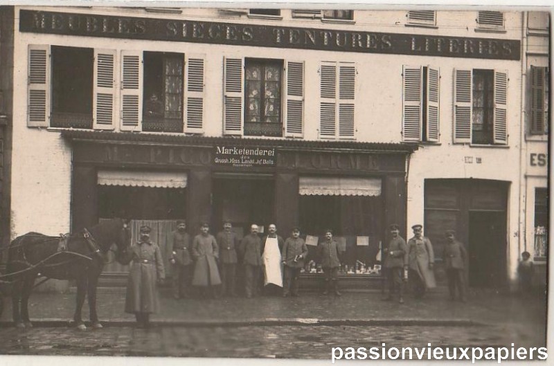 Magasin de meubles [800].JPG