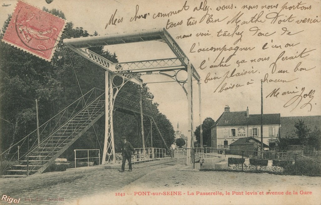 10-Pont-sur-Seine - Passerelle - 2142 Imp Lib Doizelet.jpg