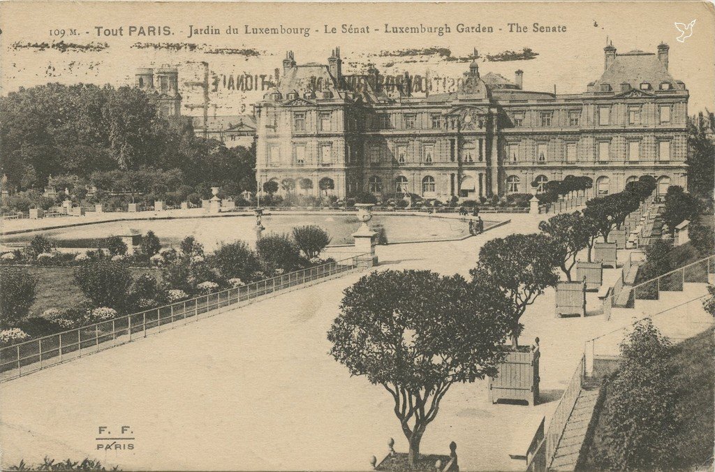 Z - 109 M - Jardin du Luxembourg - Le Sénat.jpg