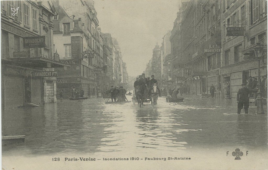 Z - 128 - Paris Venise - Fbg St-Antoine.jpg