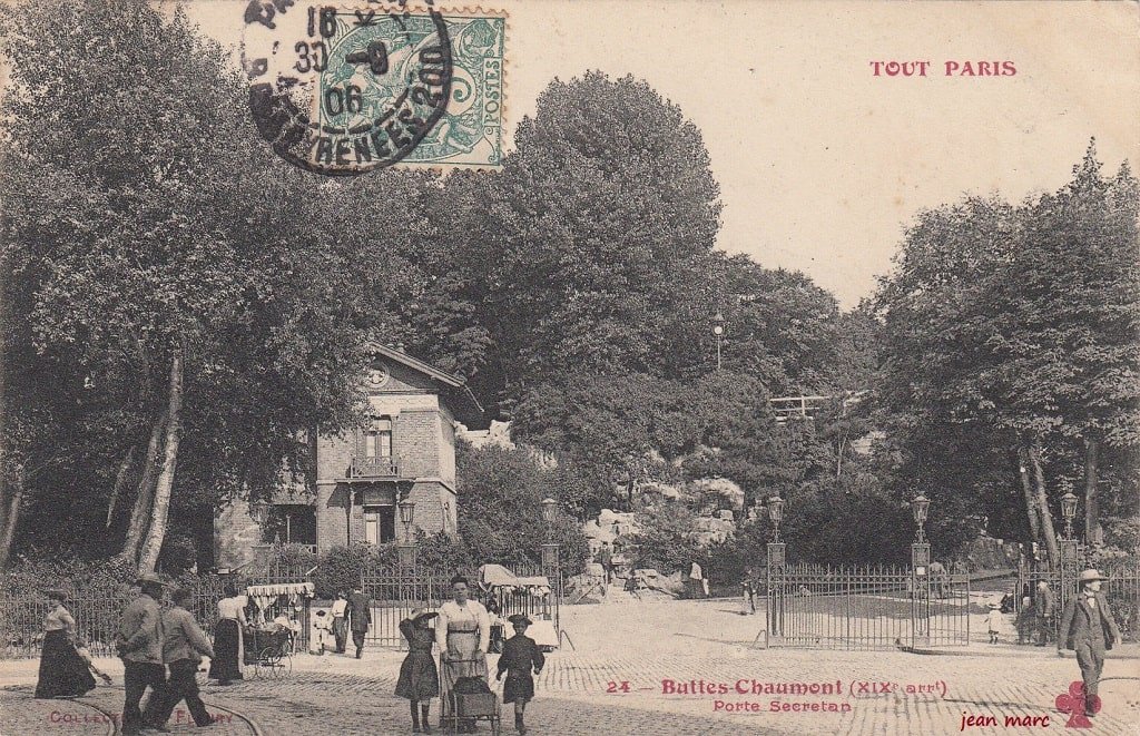 Buttes Chaumont - Porte Secrétan (1906) (mention Tout Paris visible) version noir et blanc.jpg