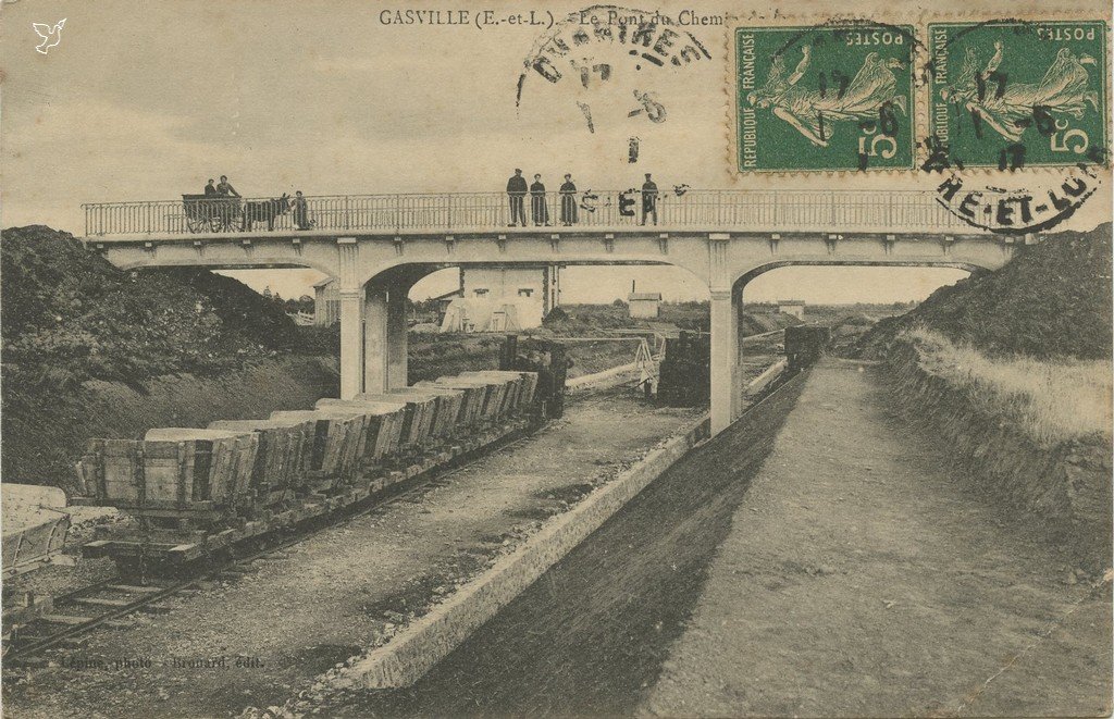 Z - Gasville - Pont du chemin de fer Lépine phot.jpg