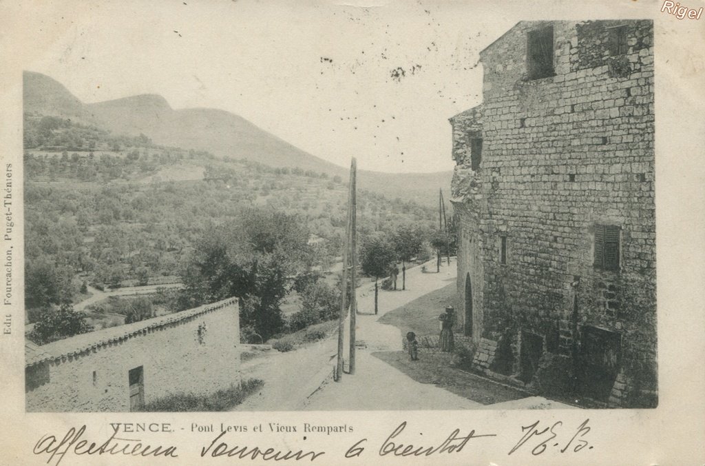 06-Vence - Pont Levis et Vieux Remparts - Edit Fourcachon.jpg