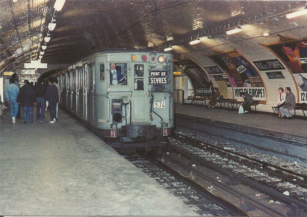 Rue de la Pompe 1983.jpg
