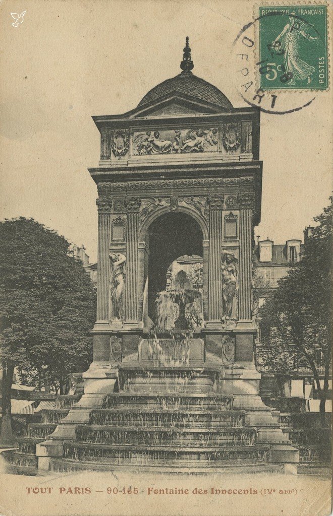 Z - 90-165 - Fontaine des Innocents.jpg