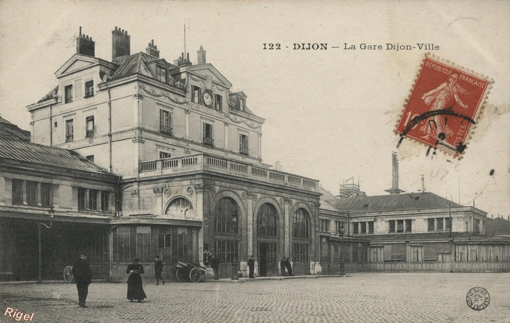 21-Dijon - La Gare Dijon-Ville - 122 BAUER MARCHET et Cie Dijon.jpg