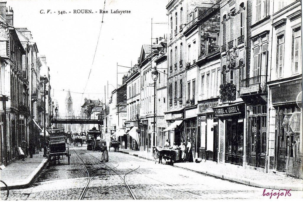 76-Rouen- Rue Lafayette.jpg