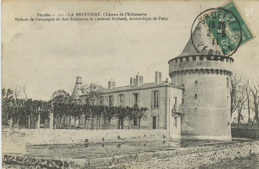 Z - La Bruffière - Chateau de l'Echasserie.jpg